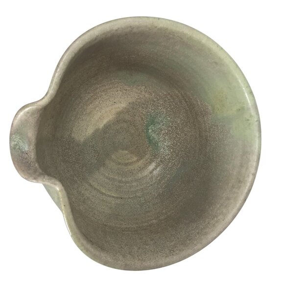 Artisan Made Pottery Mixing Bowl With Pour Spout Large 11W X 6D Signed - Picture 6 of 9